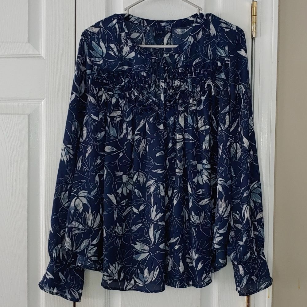 Kaari  Blue  blue white sheer blouse top  Sz XL